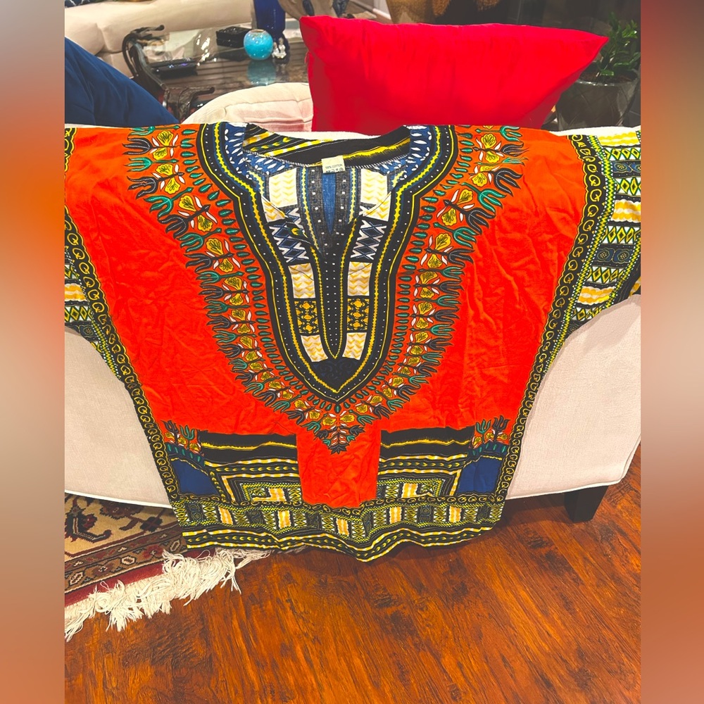 Unisex Traditional Dashiki Print Shirt.